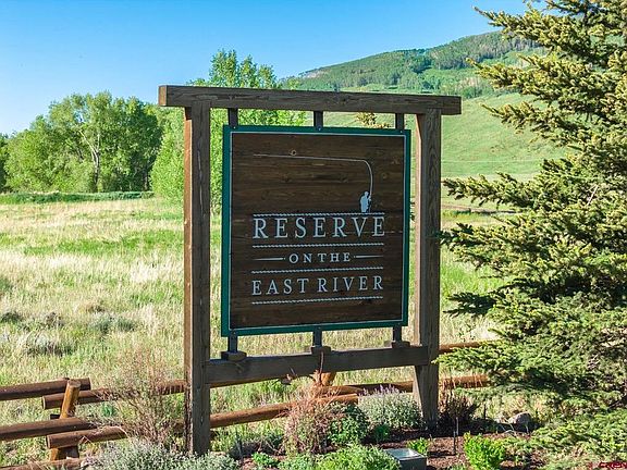 3rd image of 2177 Aspen Mountain Road
