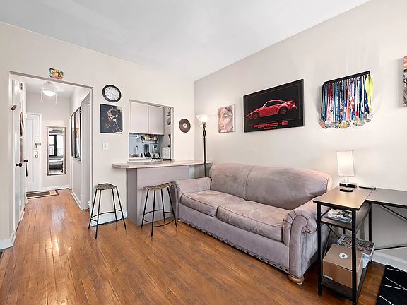 2nd image of 444 E 87th St APT 6E