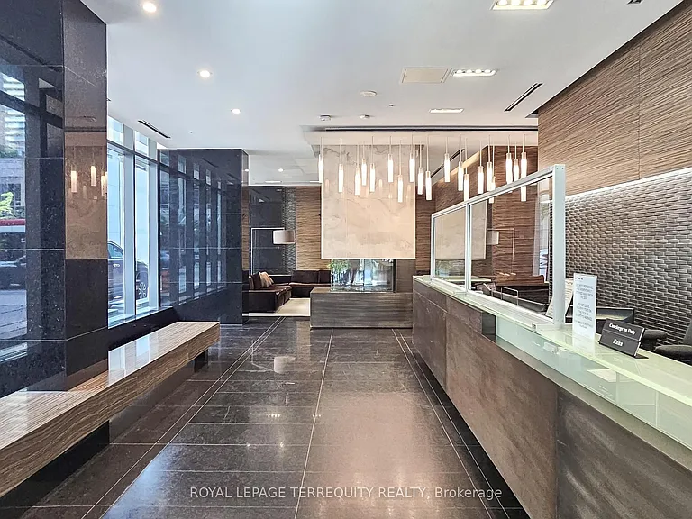 770 Bay St #2412 — Photo 3