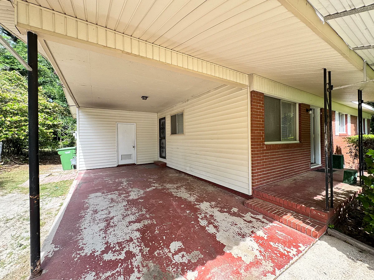 Single Carport - 859 Southern Pines Dr