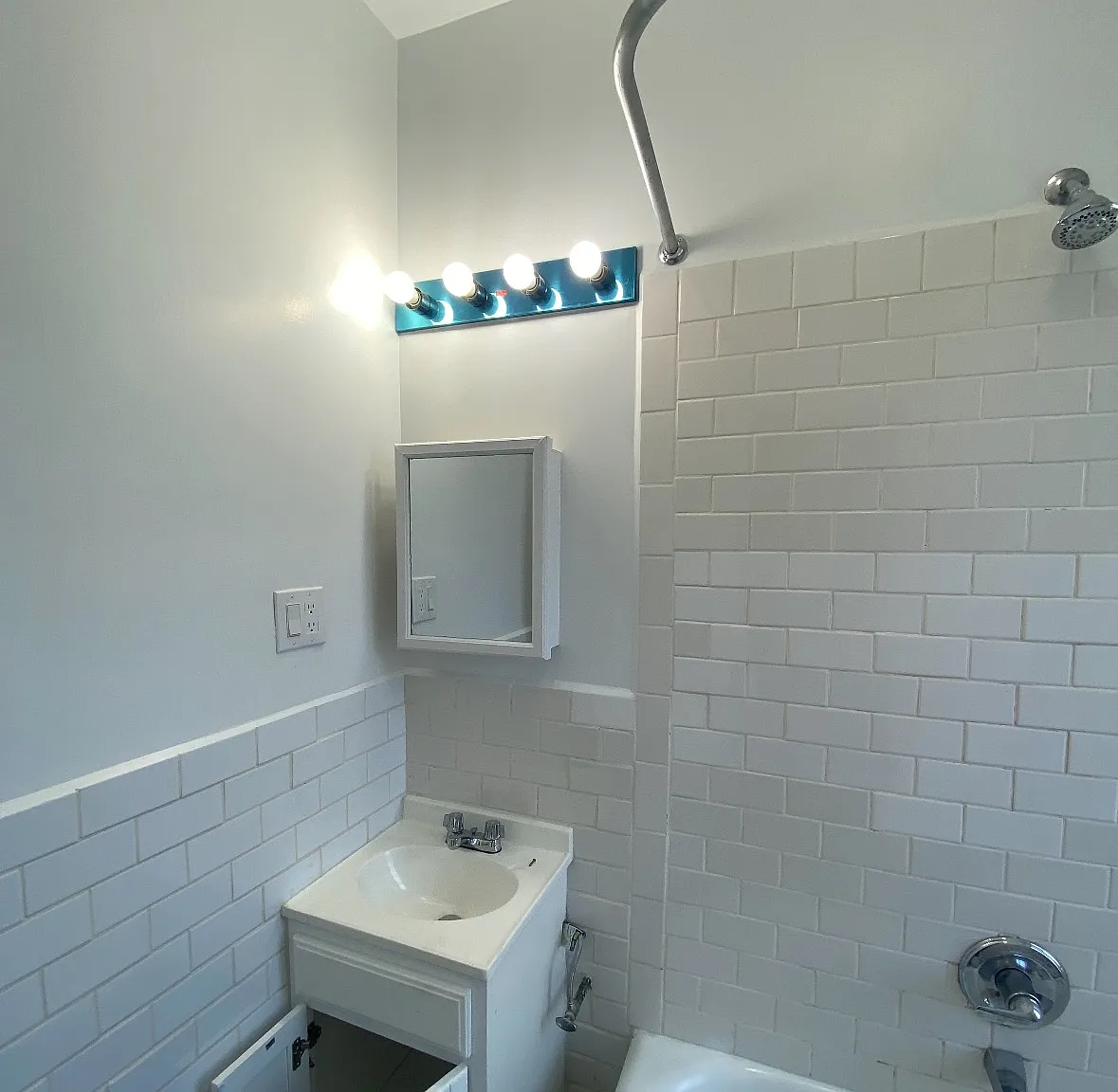 5525 Jodie Court — Photo 4