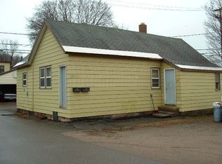 320 E Division St, Ishpeming, MI 49849