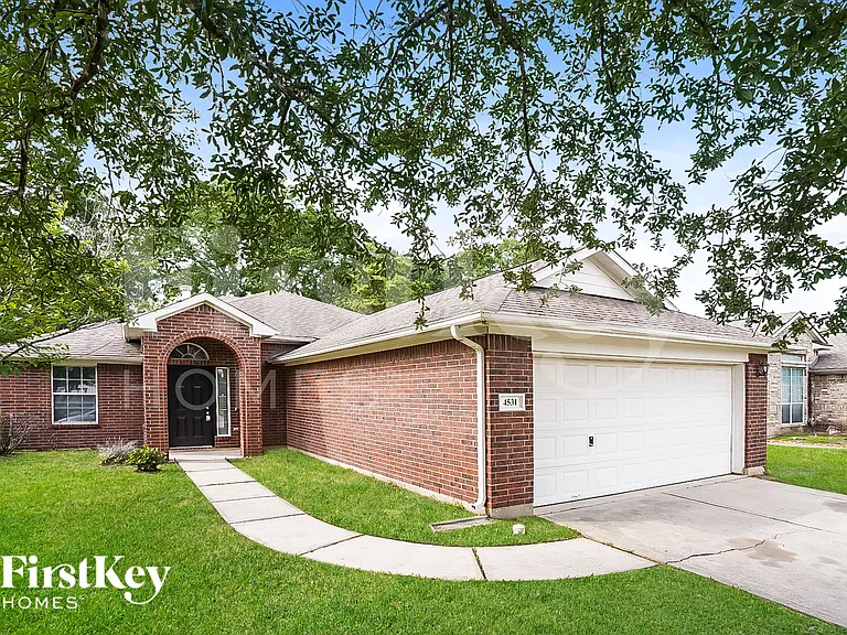 4531 Bridgevillage Dr — Photo 2