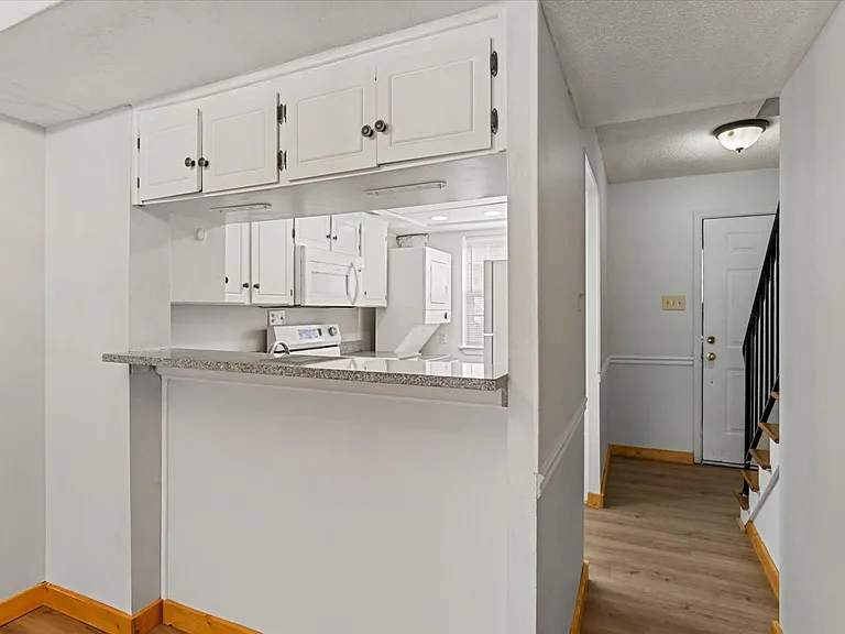 2530 E North St #3D — Photo 20