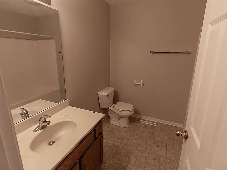 5567-5569 E Pinehurst Ln — Photo 27