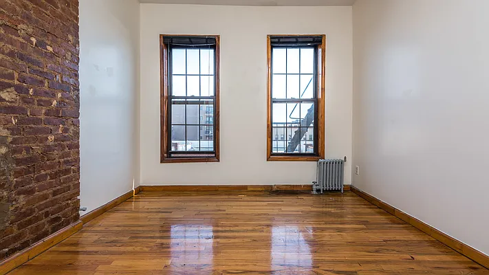 Rented by Nooklyn NYC LLC | media 37