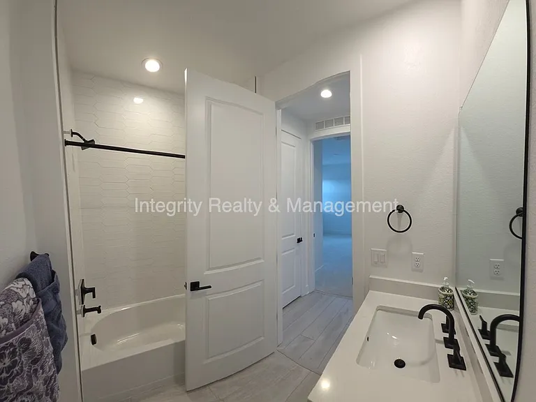 11014 E Hinsdale Cir — Photo 24