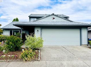 14873 NE Tillamook St, Portland, OR 97230