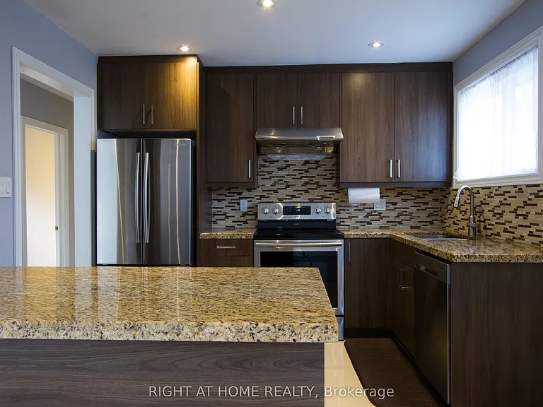40 Foreht Cres #MAIN — Photo 6