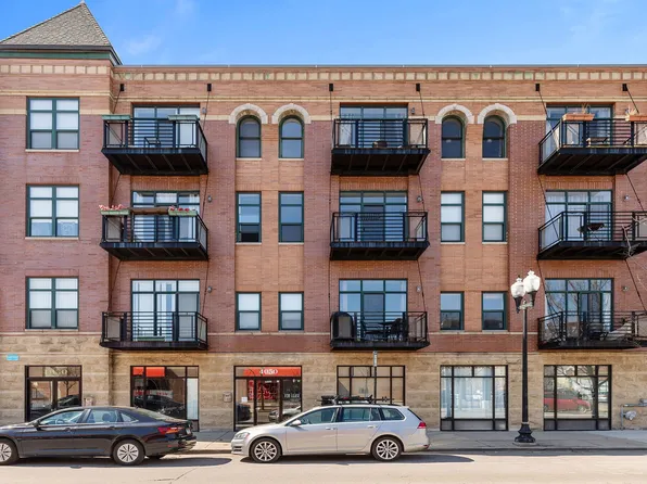 4050 N Lincoln Ave Unit 404, Chicago, IL 60618