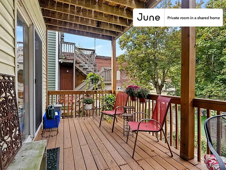109 Heath St #C — Photo 7
