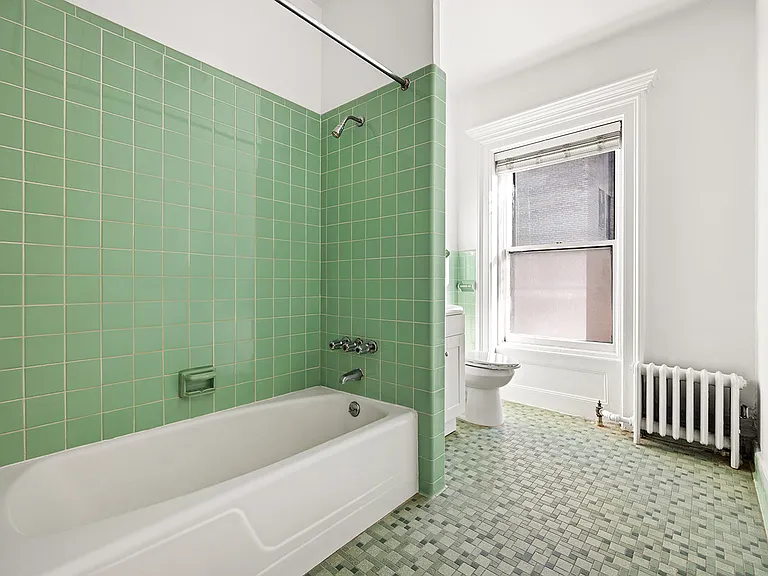 69 8th Ave #4 — Photo 10