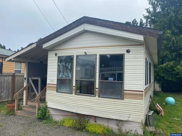 231 SE Neptune Ave, Lincoln City, OR 97367