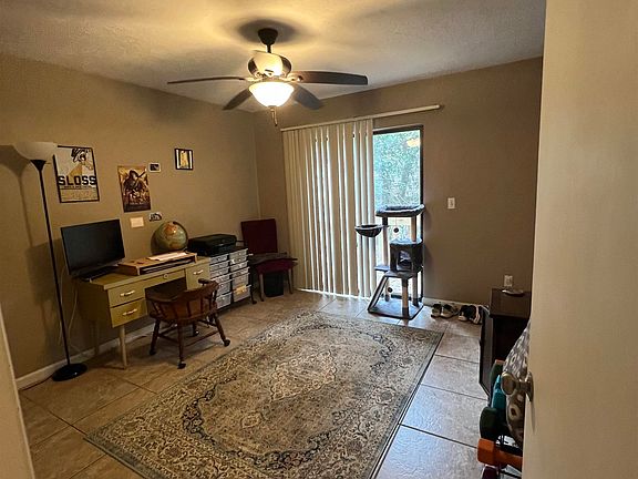 4th image of 286 Dixie Dr #B2