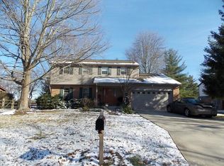 8686 Creekwood Dr, Maineville, OH 45039