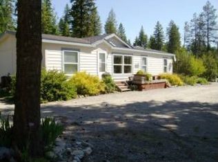 1066 Coyote Trl, Newport, WA 99156