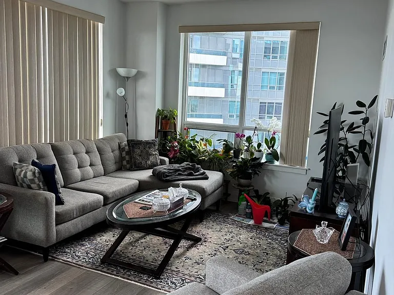 7165 Yonge St #2109 — Photo 10