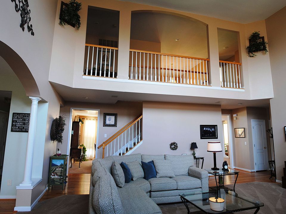 1st image of 5159 Riverstone Dr