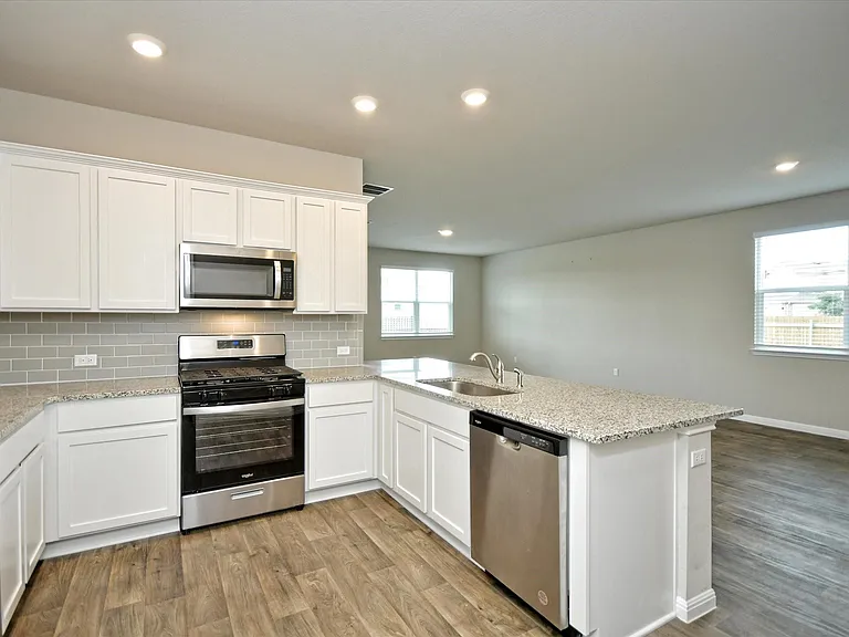 413 Rainmaker Ln — Photo 13