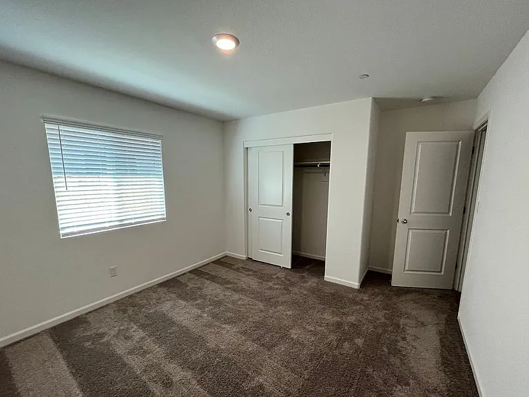 665 Marcus St — Photo 13
