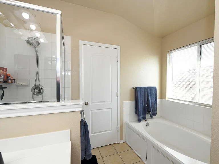 1119 Pinnacle Fls — Photo 14