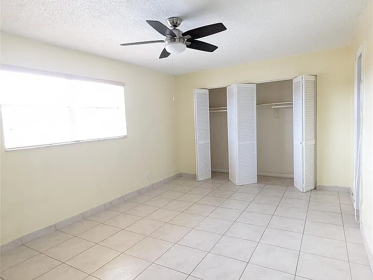 6606 SW 41st St #6606 — Photo 9