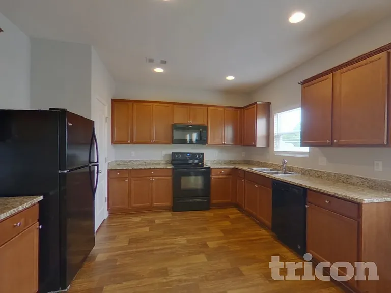 2409 Pollen Way — Photo 5