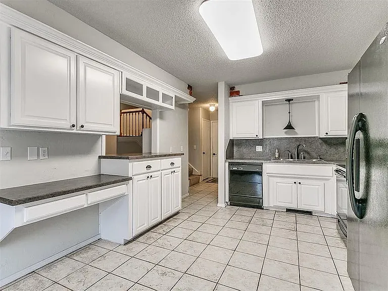 9808 Hefner Village Blvd — Photo 7