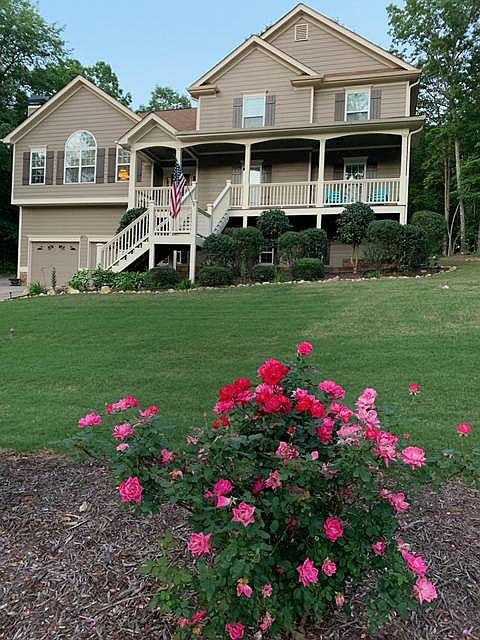 1st image of 209 Spearfish Dr