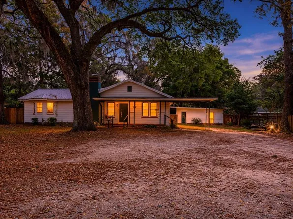 779 NW 37th St, Gainesville, FL 32607