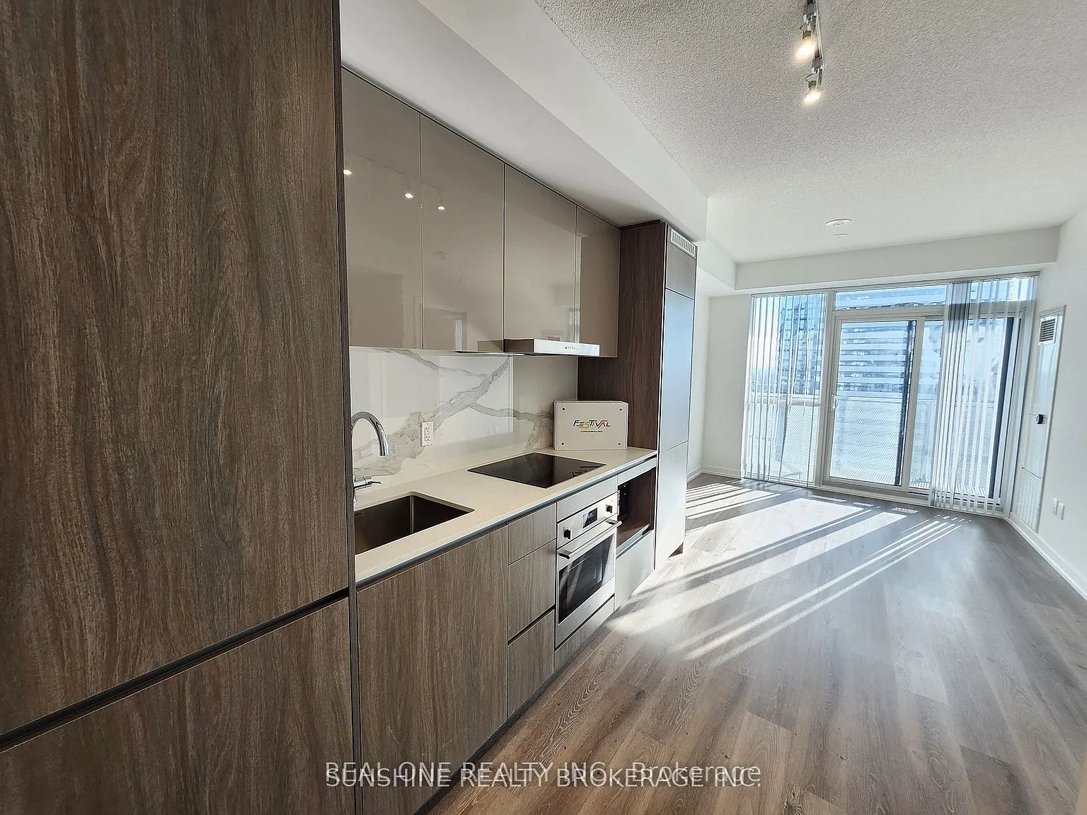 1 bed, $1,930 — Photo 4