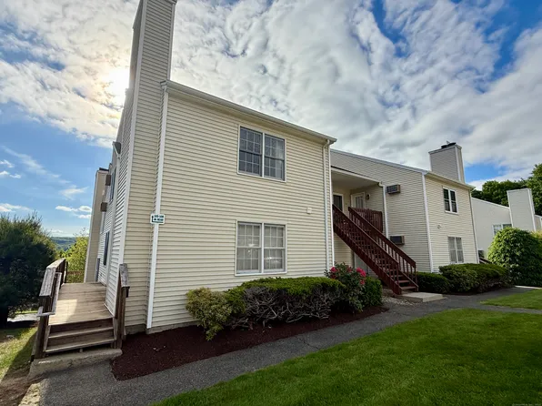 102 Beard Drive #102, New Milford, CT 06776