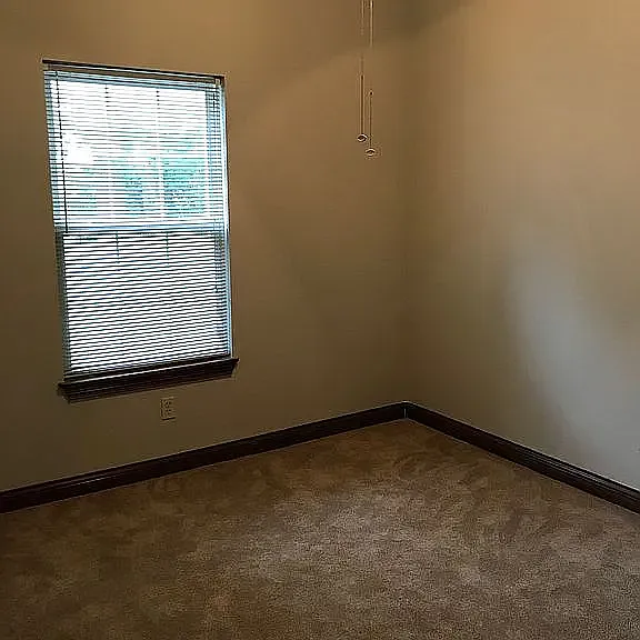 1109 Morning Side Dr — Photo 17