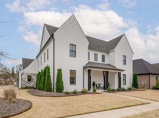 1093 Carleton St, Tuscaloosa, AL 35406