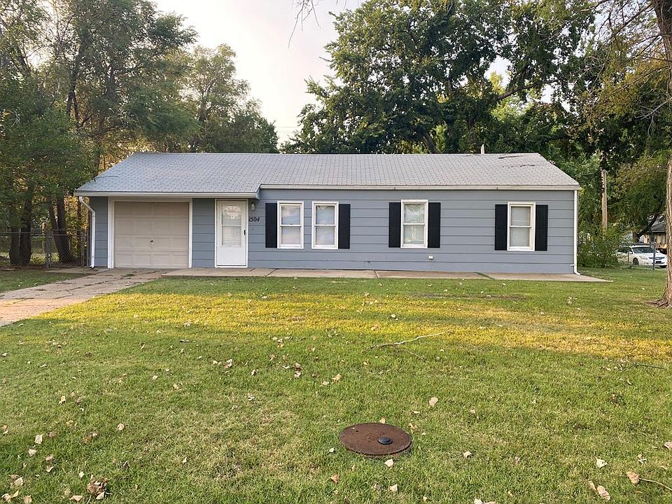 1st image of 1504 Pueblo Ave