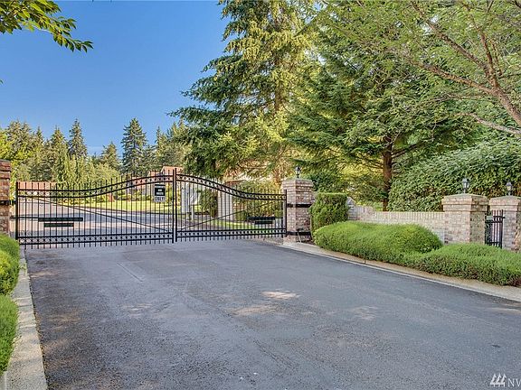 3rd image of 11007 80th Avenue Ct SW