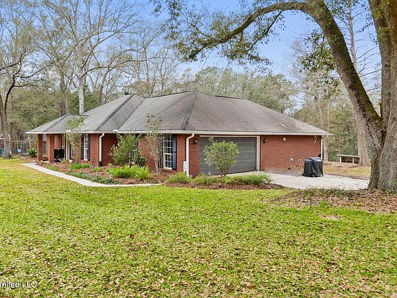 5th image of 25132 Hillbrooke Ln