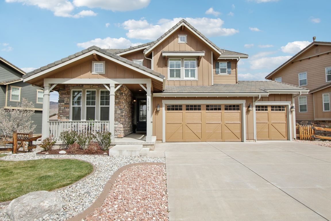 Red Deer Dr-0904-001.jpg