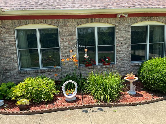 Beautiful Landscaping!