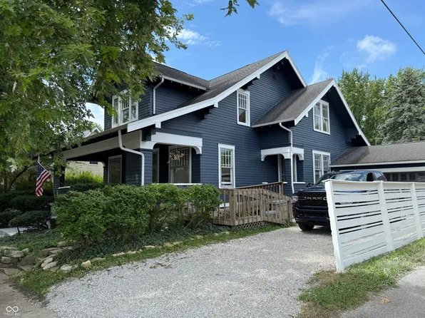 14 S Main St, Carthage, IN 46115
