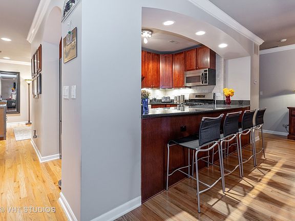 5th image of 1426 N Orleans St APT 203