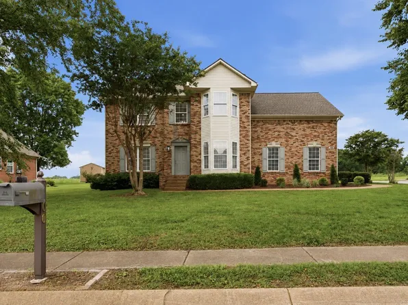 100 Alderwood Dr, Columbia, TN 38401