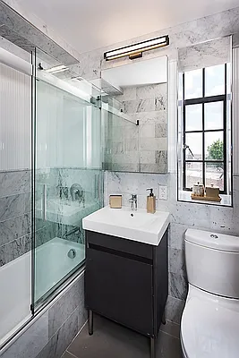 Rented by Bold New York | media 19