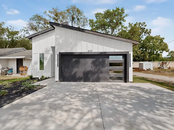 405 NE Front St, Edgewood, TX 75117
