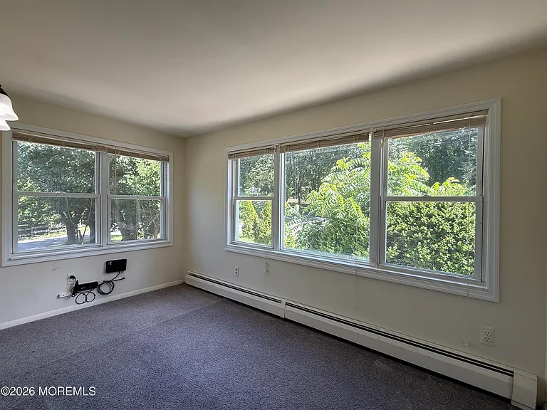 236 W Farms Rd — Photo 10