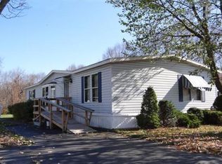 37 Clayton Dr, West Springfield, MA 01089