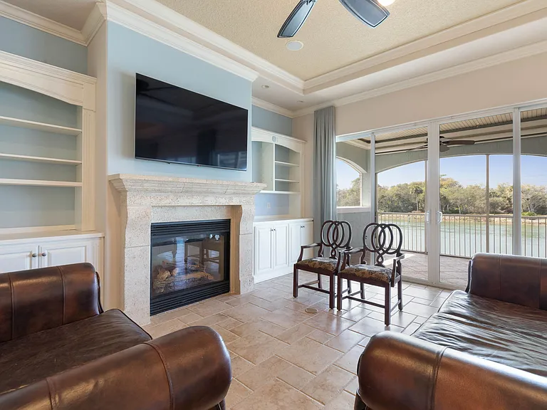 262 Yacht Harbor Dr — Photo 60