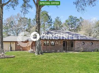 28419 Champion Oaks Dr, Magnolia, TX 77354