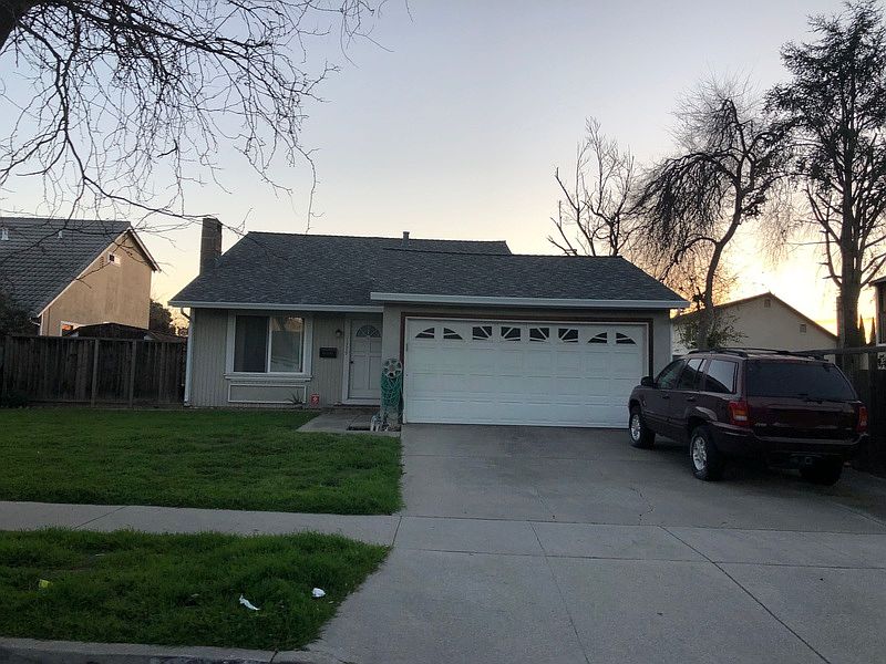 1st image of 1379 Tofts Dr