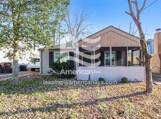 212 E Bowne Blvd, Clarksville, IN 47129